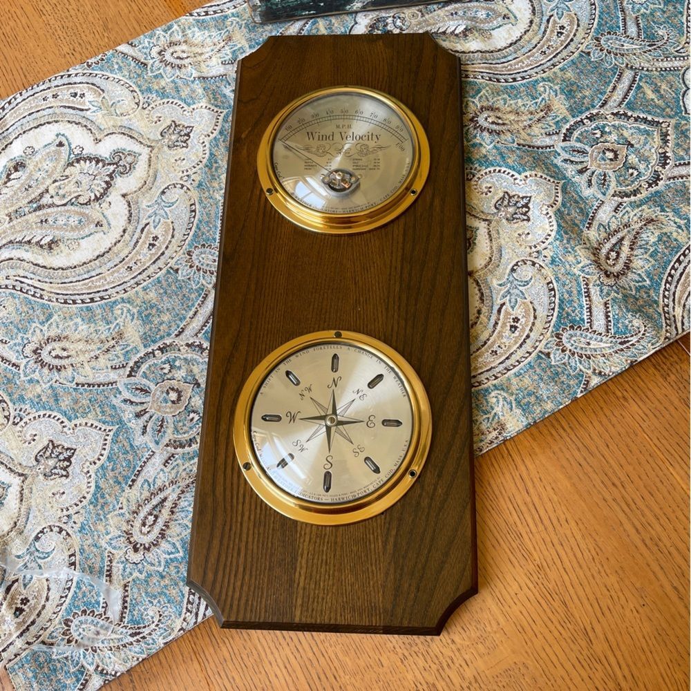 Seth Thomas Vintage Brass and Wood Wall Wind Compass Meter Nautical Maritime